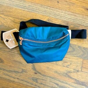 Teal fanny pack with rose gold hardware NWT